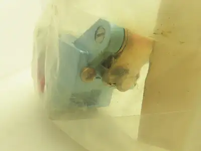 S3L0JFX2 Directional Control Valve 5/3 5 Port 3 Pos Pneumatic Air 150PSI 1/4"NPT