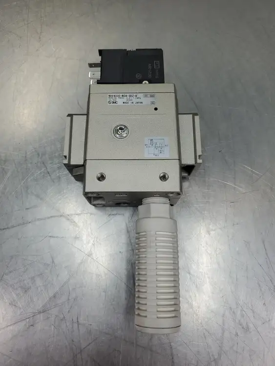 Used SMC Soft Start Solenoid Valve Valves/Fittings | Palmetto Automation #1156142