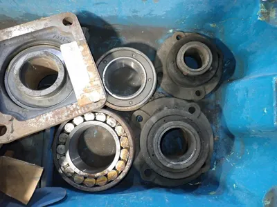 3 1/2"/4 1/4" Bearings