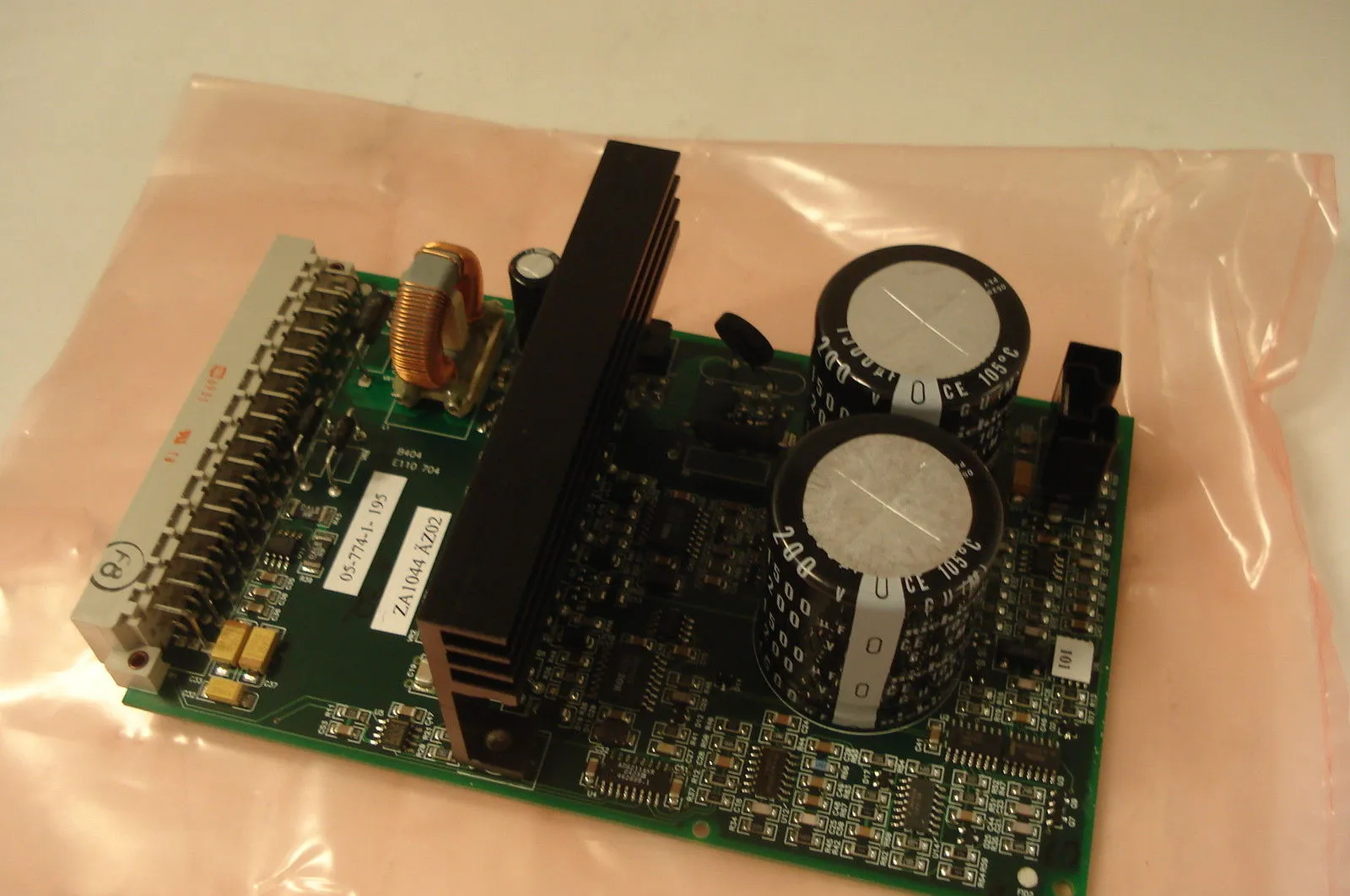 NEW LM SERVO AMPLIFIER R3.0D B404 E110704