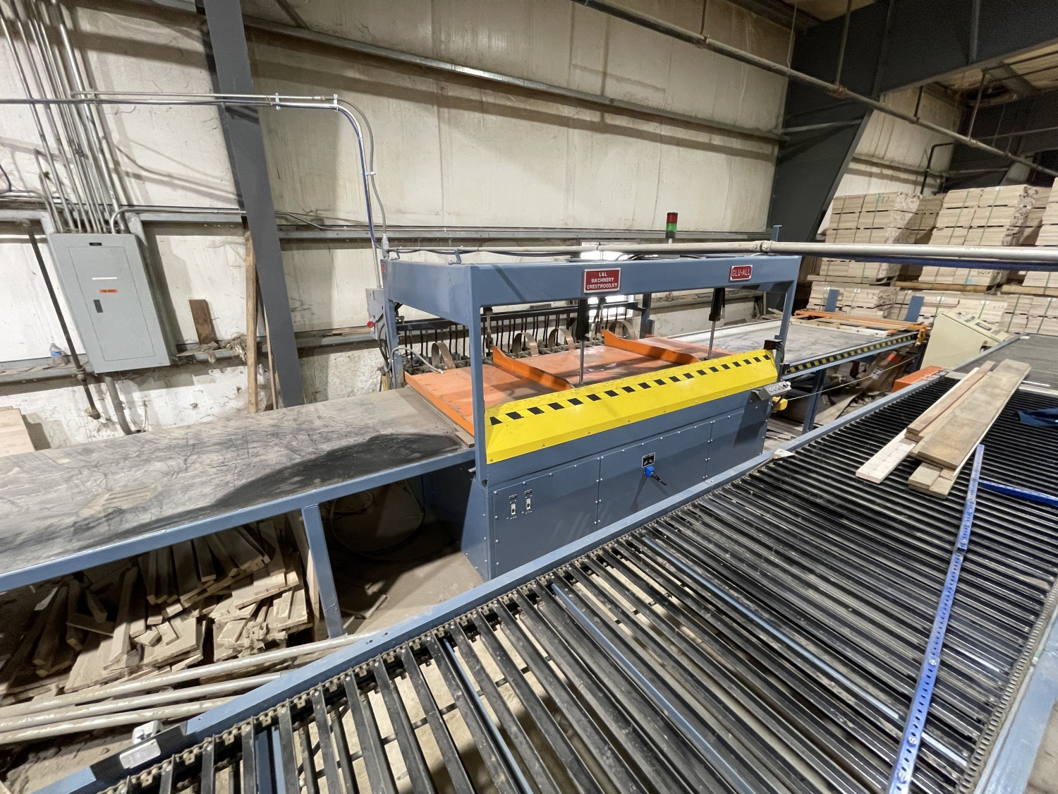 L & L Machinery GA-100 High Frequency Gluer