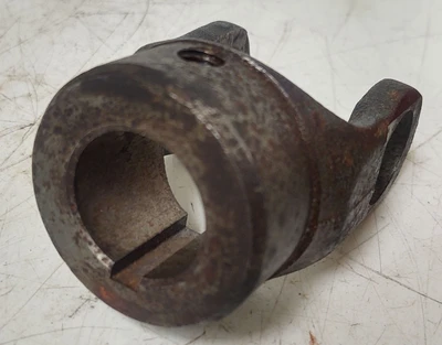 🔥Spicer 10-4-103 PTO End Yoke 1-1/8"x1/4KW