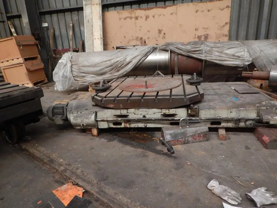 USED ZM TURNTABLE