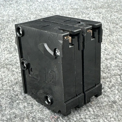 Used ITE q220 Circuit Breakers California US | Davliegogo LLC #1706458