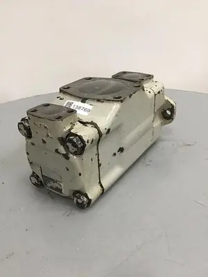 USED VICKERS 4535V60A30