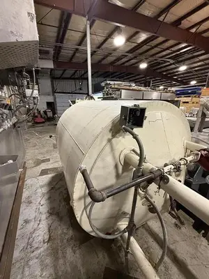 McCarter 14,500 lb Jacketed Vertical Agitated Chocolate Tank