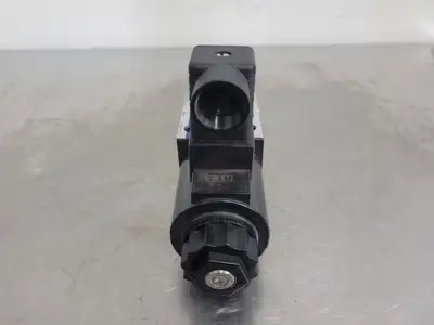 NEW YUKEN DSG-01-3C3-D12-N-60905