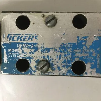 USED VICKERS DG4V-3-6C-M-U-HL7-60