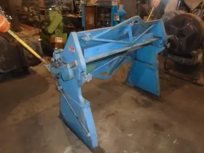 14 Ga x 4 ft., Used Chicago Box & Pan Brake Model BPO 414-6