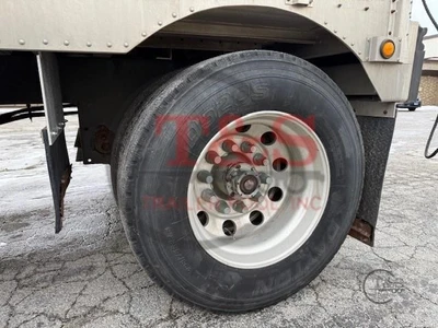 Used 2018 MERRITT _UNKNOWN_ Livestock Trailers Illinois US | T&S Trailer Pool #1509378