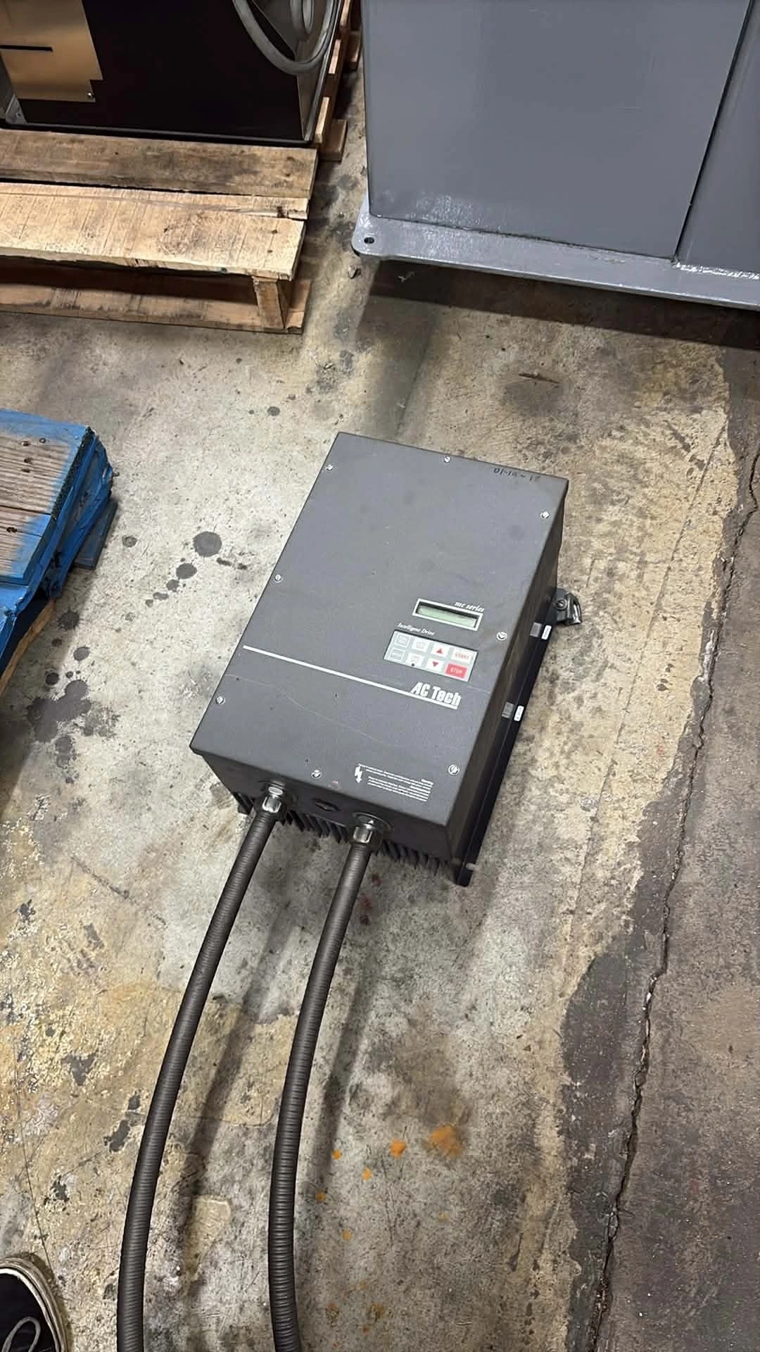 USED AC TECH M14200C