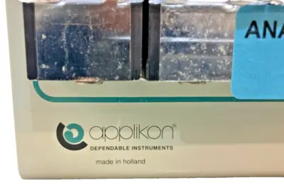 USED Applikon Flow Console