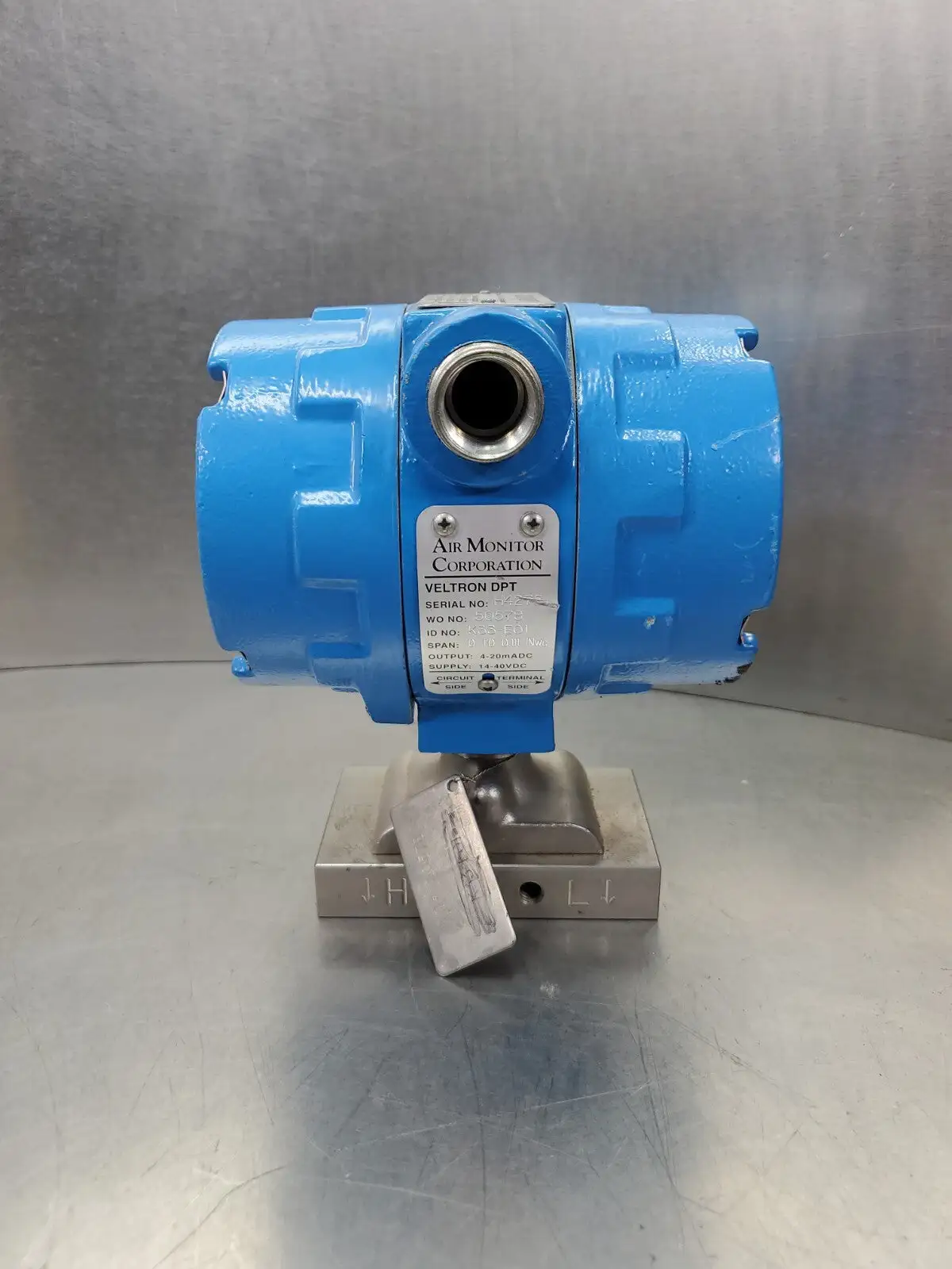 Air Monitor Corporation VELTRON Pressure & Flow Transmitter. 6E-21