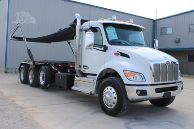 New | in-Stock 2027 PETERBILT 548 Rolloff Trucks Texas US | Roll Off Truck World #1492013
