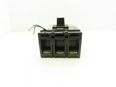 Square D LAP36400MTV6384 Circuit Breaker 3-Pole 400A 600V Shunt Trip Gray Face