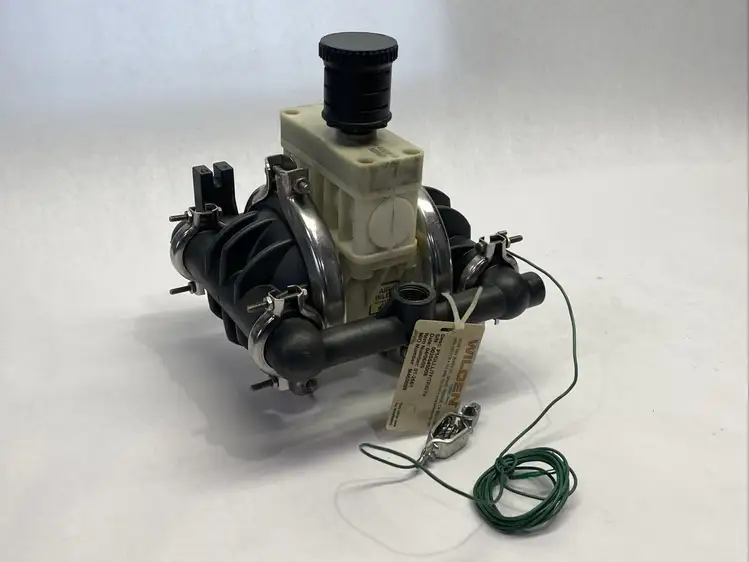 Used Wilden Dover P1/GLLL/TF/TF/GTV, 01-2661 Diaphragm Pumps Michigan US | Maverick Industrial Sales #1398028