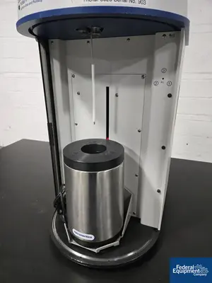 USED Micromeritics Micromeritics Tristar II Plus surface area and porosity analyzer, Model 3020