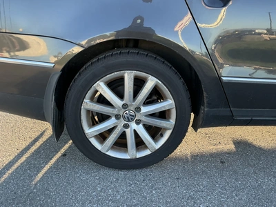 Used 2010 VOLKSWAGEN PASSAT Cars Michigan US | Miedema Asset Management Group #1474497