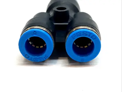 USED FESTO PNEUMATIC Y FITTING PUSH-IN TUBE CONNECTOR 153155