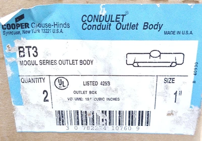 (2 PCS) BT3 CROUSE HINDS  1" MOGUL TEE. CONDULET