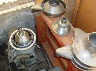 De Laval EM 114-E olive oil purifier.