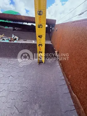 USED REM 42": X 15' CLEATED INFEED CONVEYOR