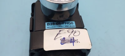 USED Wilkerson B28-06-FHGO + GAUGE