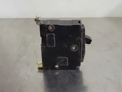 USED SQUARE D QOB120