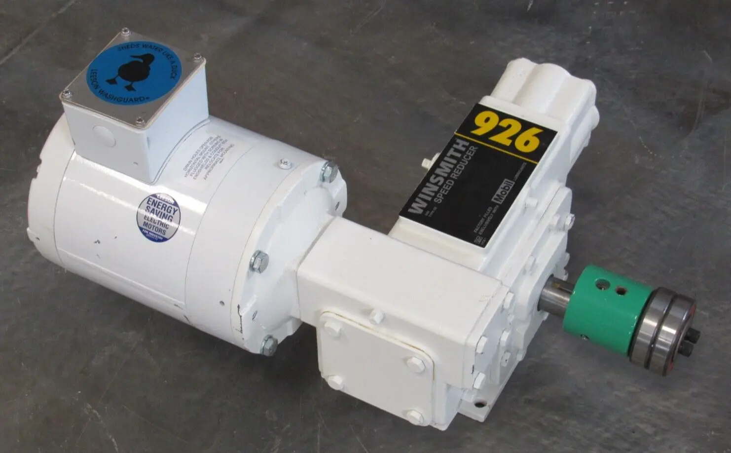 NEW WINSMITH 926MDTD114X0MM REDUCER 300:1 1/2HP C6T17VC24C 208-230/460V