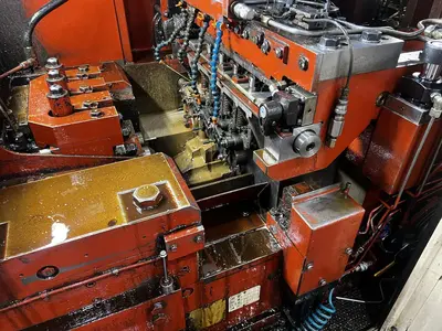 USED 1999 NATIONAL FXP-43M