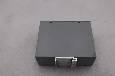 ALLEN BRADLEY 1783-US8T STRATIX 2000 UNMANAGED ETHERNET SWITCH SER A #K-2643