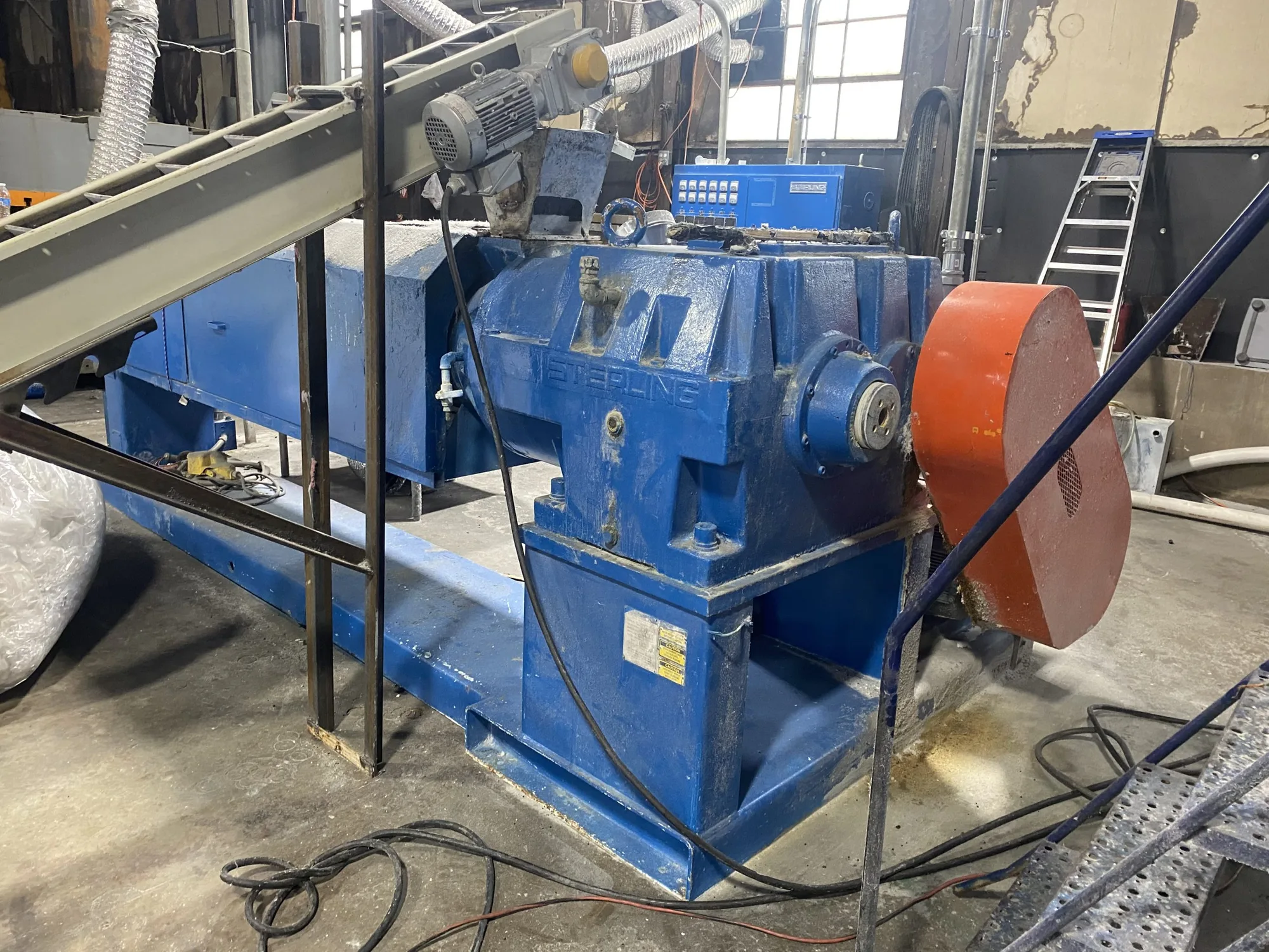 4.5″ Sterling 30:1 Vented Extruder