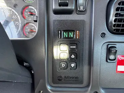 Used 2016 FREIGHTLINER M2 106 Tractors & Trailers Florida US | Truck and Van Outlet #1506256