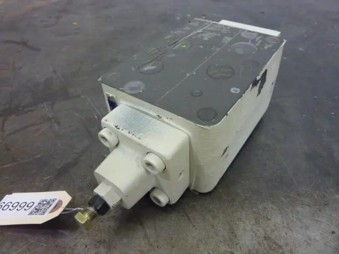 Used YUKEN MRP-06-C-30 Valves/Fittings Michigan US | Ideal Machinery #592757