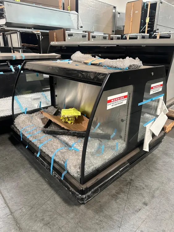 Used _UNKNOWN_ : Heated Cabinets & Displays Michigan US | Grocery Equipment Sales #1068766