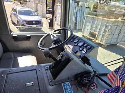 USED 2001 HME 1871 SER