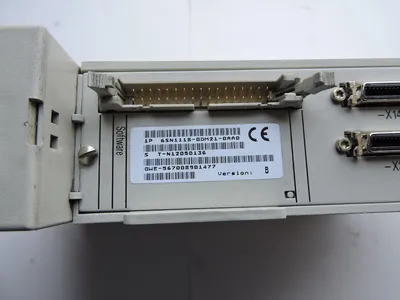 SIEMENS 6SN1124-1AA00-0BA1 DRIVE SIEMENS 6SN1118-0DM21-0AA0