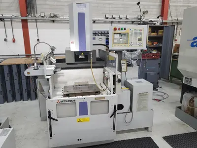 USED 2010 MITSUBISHI EA8