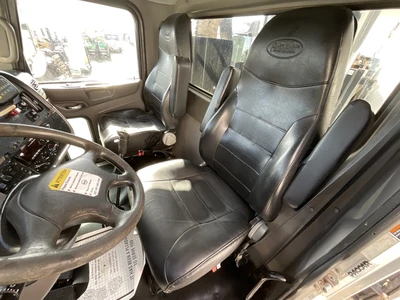 Used 2014 PETERBILT 365 Hydro Excavators California US | Big Truck & Equipment #1412279