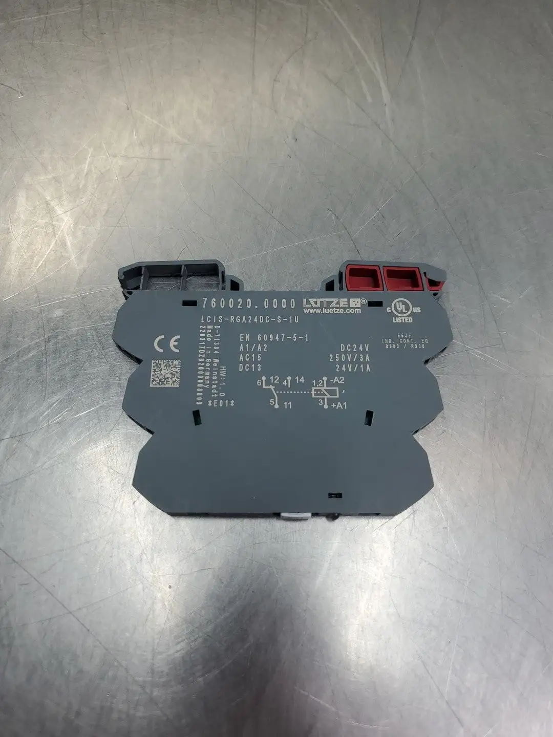 USED Lutze 760020.0000 RELAY, LCIS-RGA24DC-S-1U, 24VDC
