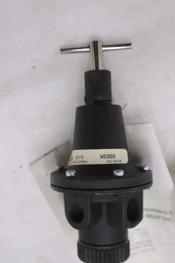 Coilhose Pneumatics 8803K 3/8" Air Regulator NEW OPEN BOX STOCK GF800