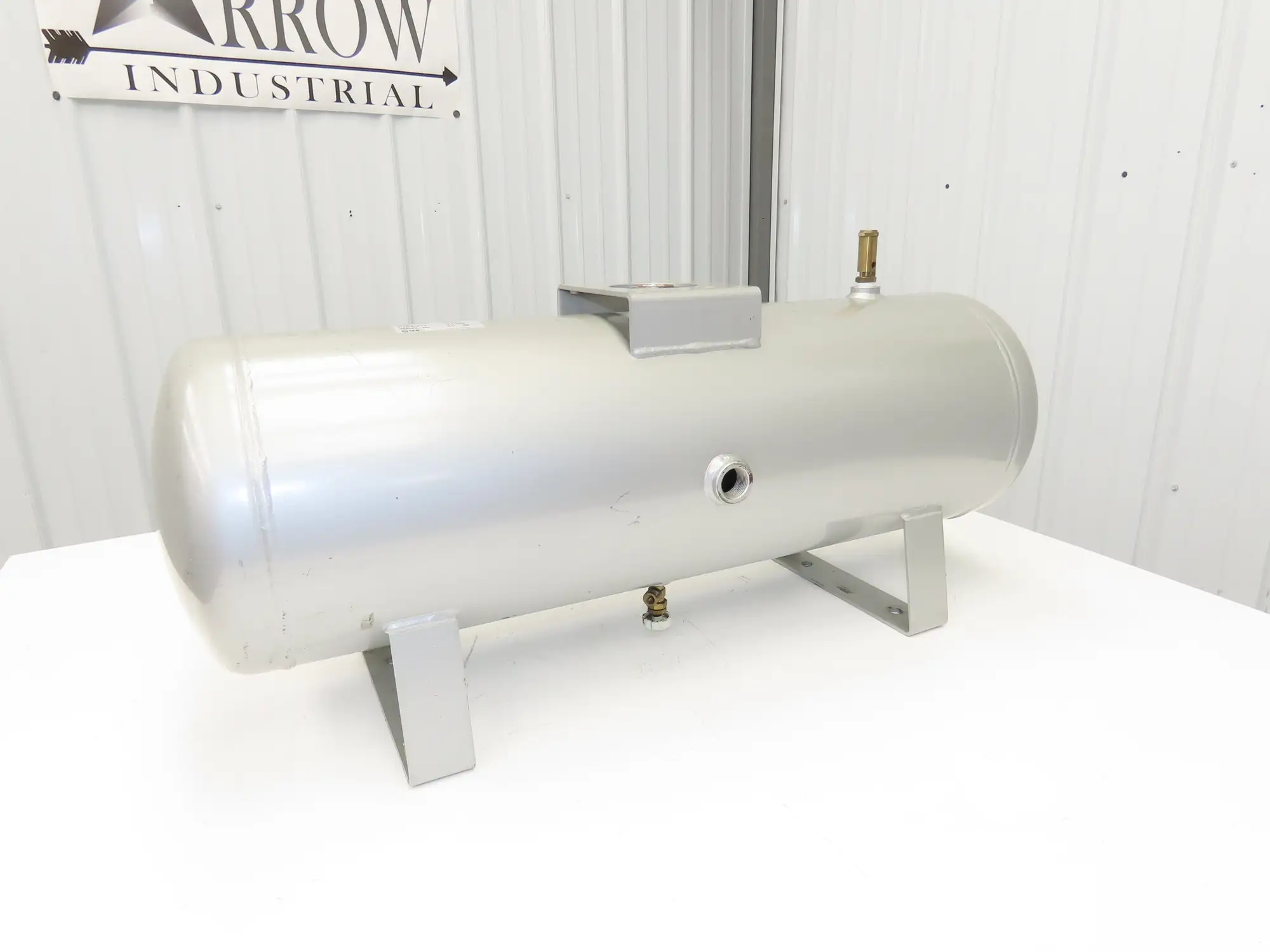 SMC VBAT38A1-RV Pneumatic Air Tank 1 Bar 145PSI 10 Gallon Capacity Compressed