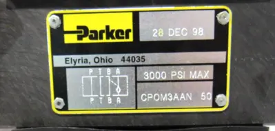NEW PARKER CPOM3AAN CHECK VALVE 3000PSI