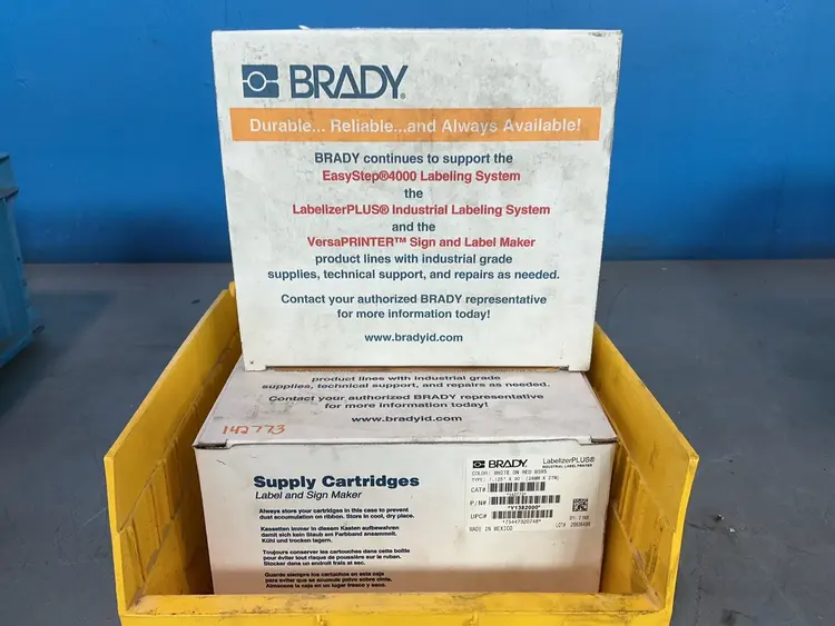 Used BRADY 142773 / 142774 Blank Label Ohio US | HGR 24 #1489744