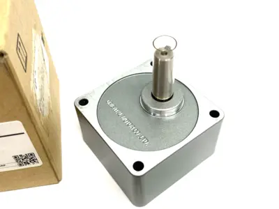 USED ORIENTAL MOTOR PARALLEL SHAFT GEARHEAD (5:1) (IMPERIAL SHAFT)