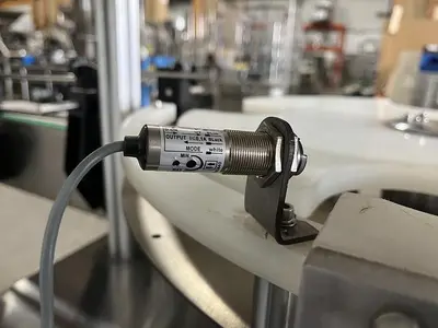 Rotary Bucket Foil Lid Sealer