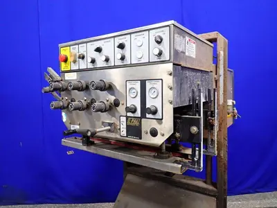 Used 2014 EPAK - 6 QUILL CAPPER SPINDLE CAPPER Cappers Illinois US | Save on Equipment #1519785