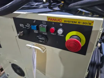 USED 2014 FANUC R-2000IB/210F + R30IB