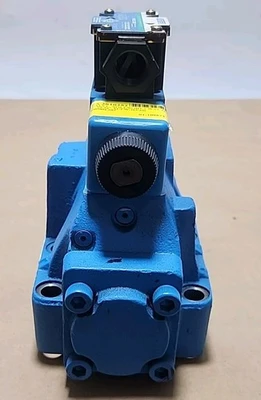 USED Vickers DG5S-8-4C-VM-FW-B5-30