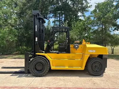 USED 2018 KOMATSU FD160E-8